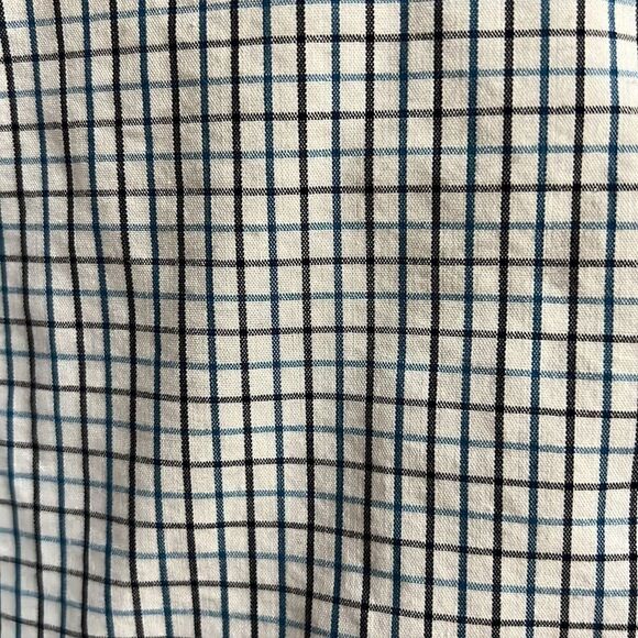 Chaps Stretch size youth medium (10/12) dress shirt. - Picture 3 of 4